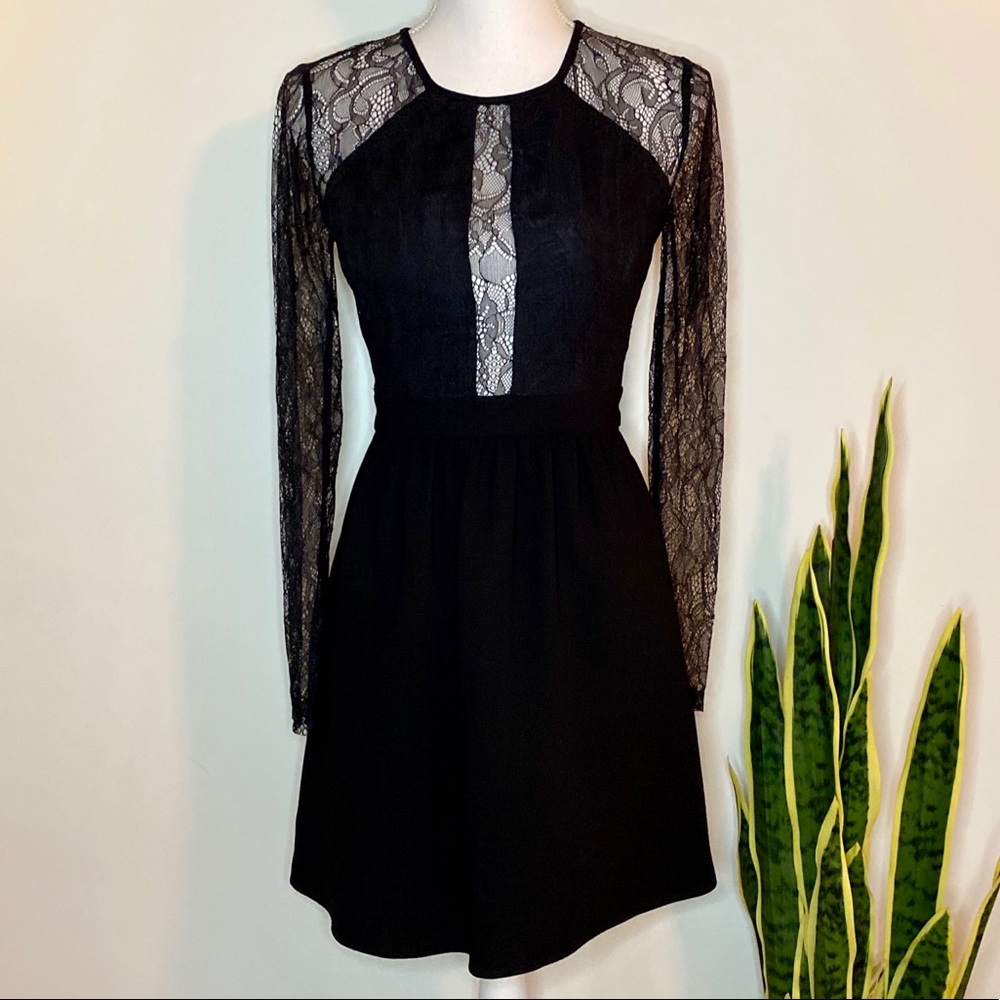 BCBGeneration Lace Dress-Size 0